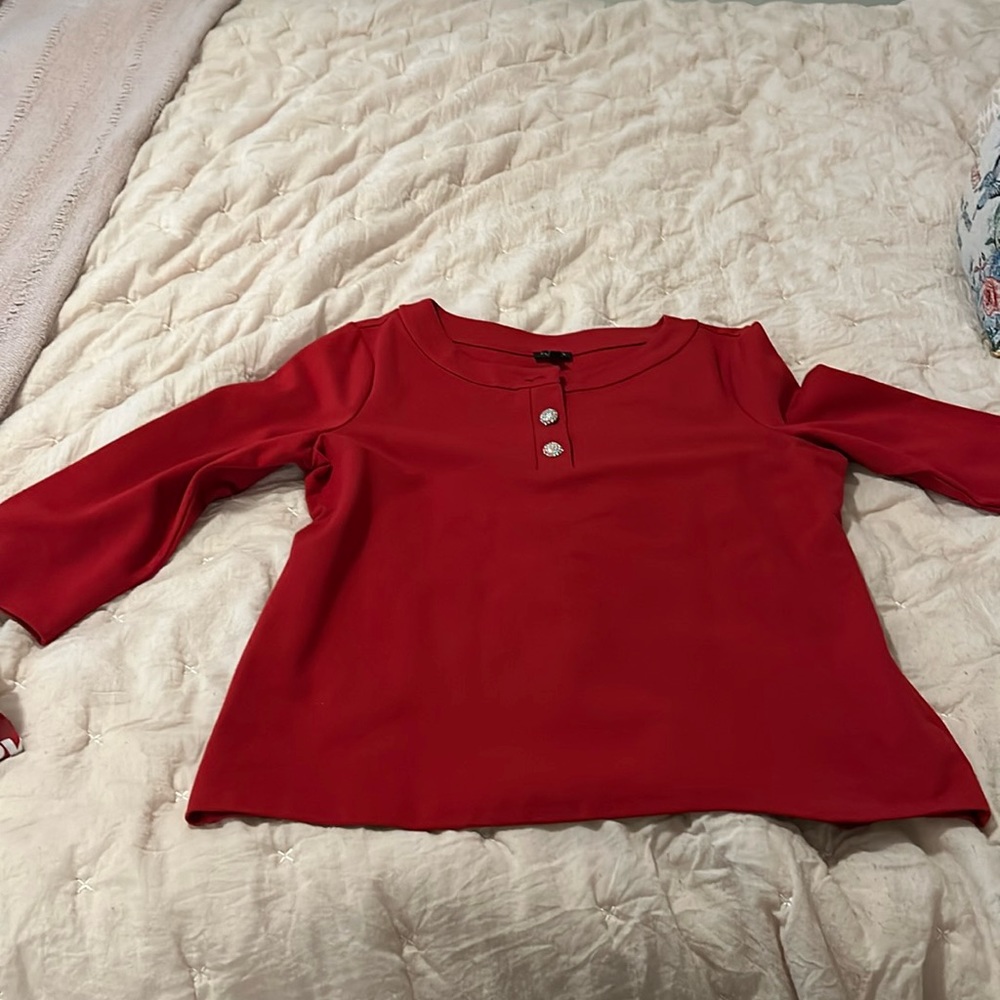 Talbots red 3/4 sleeves top, excellent condition SZ L
